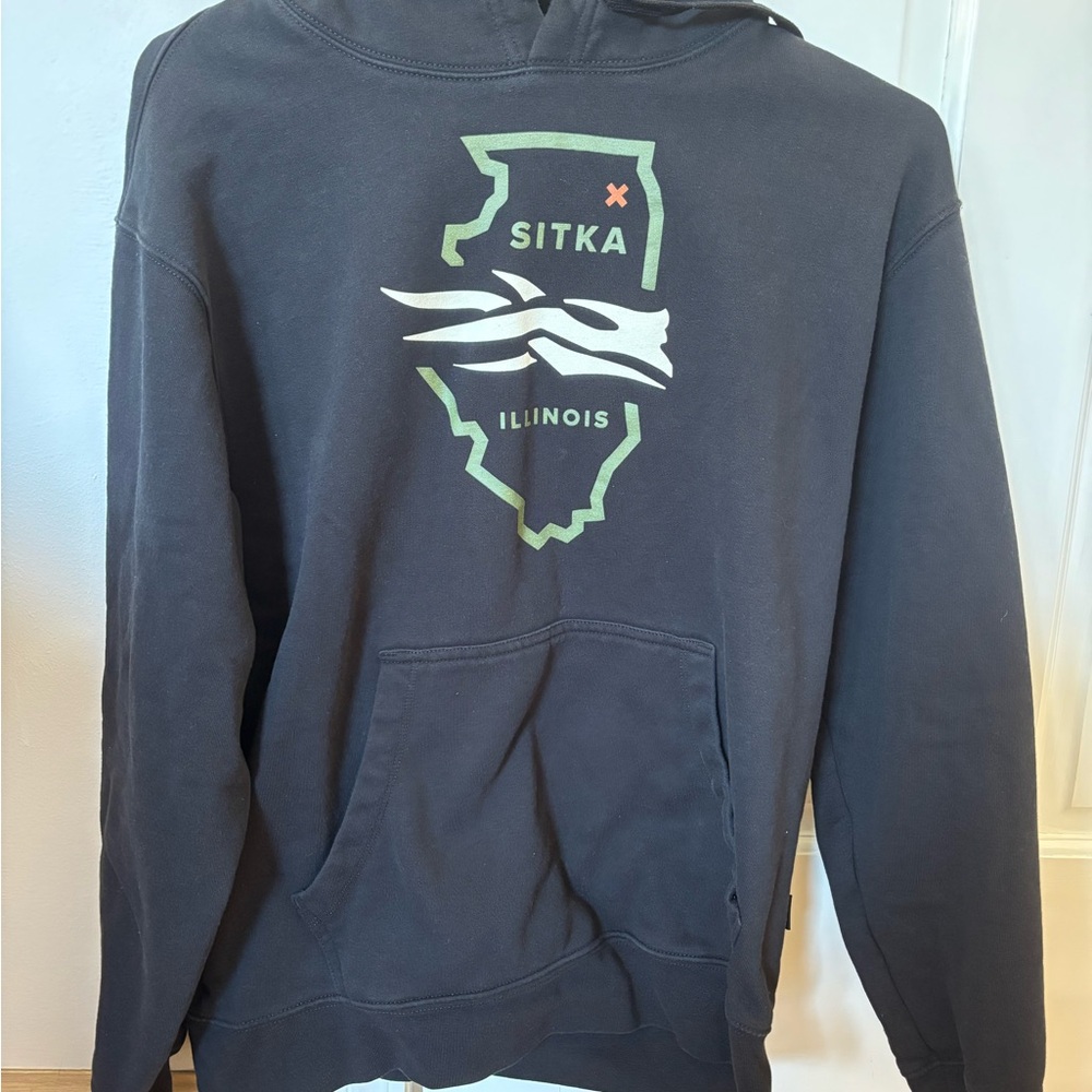 SITKA Gear Black Sweatshirt with Illinois Graphic Design